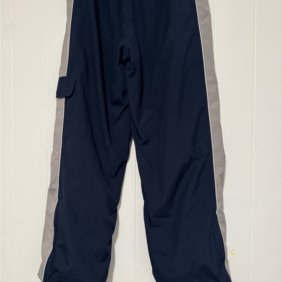 NIKE BOYS WIND PANTS SIZE 14-16 used like a new - Picture 8 of 12